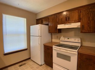 6601 Park St, Shawnee, KS 66216