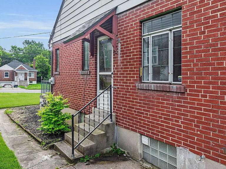 3393 Robb Ave — Photo 43