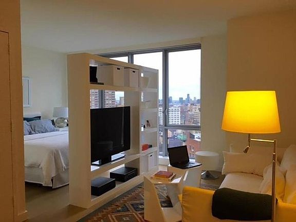 4th image of 160 Madison Ave APT 38H