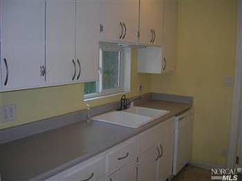 2nd image of 121 Hillcrest Ave