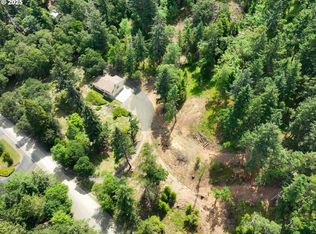 1982 San Souci Dr, Roseburg, OR