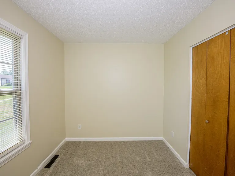 413 Ridgecrest Rd — Photo 15