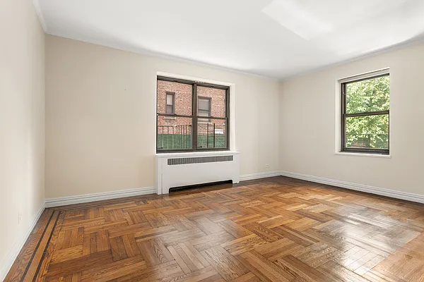 Rented by Compass | media 12