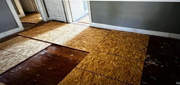 4th image of 118 Darby Ave