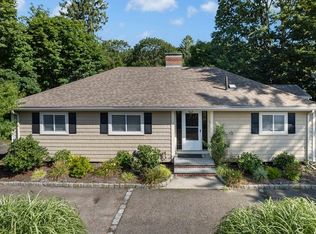 855 Worcester St, Wellesley, MA 02481