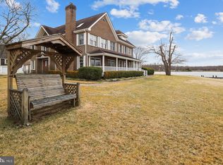 1211 W River Rd, Shady Side, MD 20764
