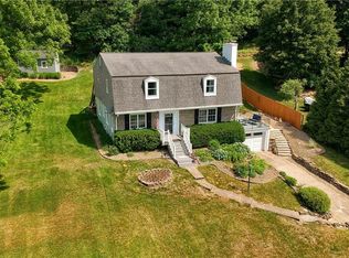 1765 Guyton Rd, Allison Park, PA 15101