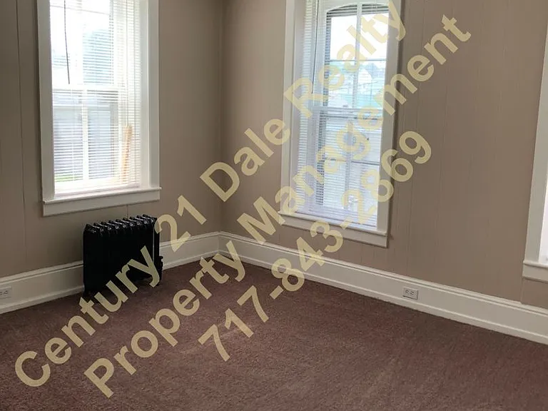 78 S Main St — Photo 11