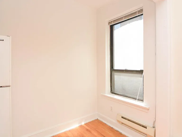 3345 N Marshfield Ave #904 — Photo 6
