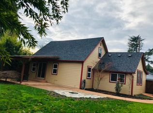 1720 Gilham Rd, Eugene, OR 97401