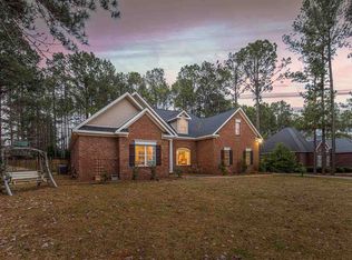 320 Royal Crest Cir, Kathleen, GA 31047