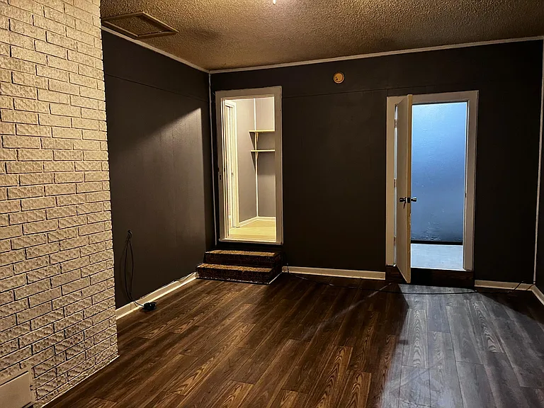 234 N Walco Rd — Photo 22