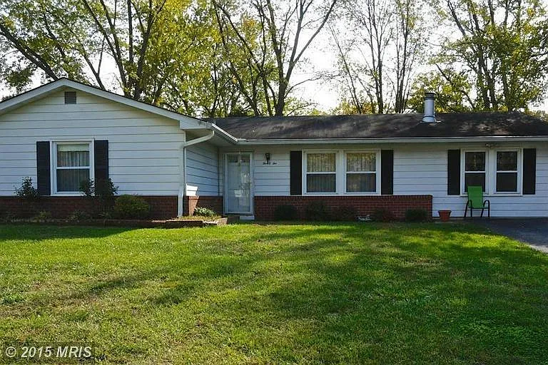 502 Gerry Ln photo 1