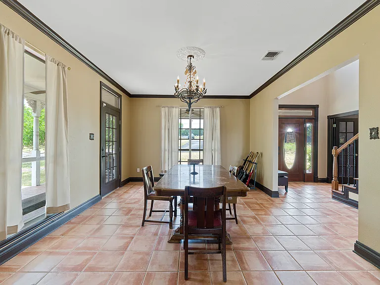 103 Saddle View Dr — Photo 19