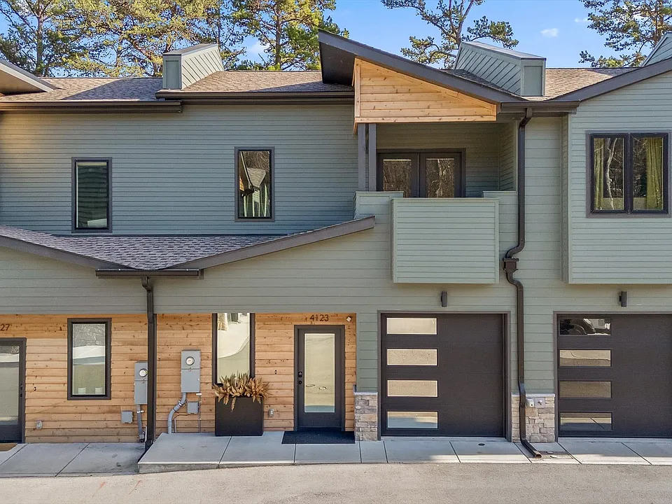 4123 Outpost Way
