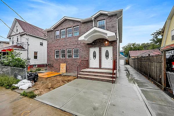 1st image of 119-45 164th St #1