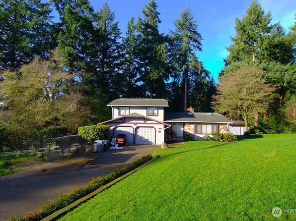 16 Lapsley Drive, Dupont, WA 98327