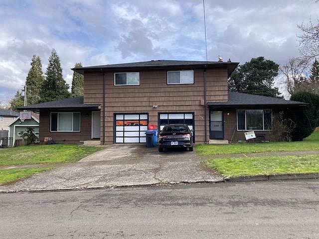Garage and driveway parking