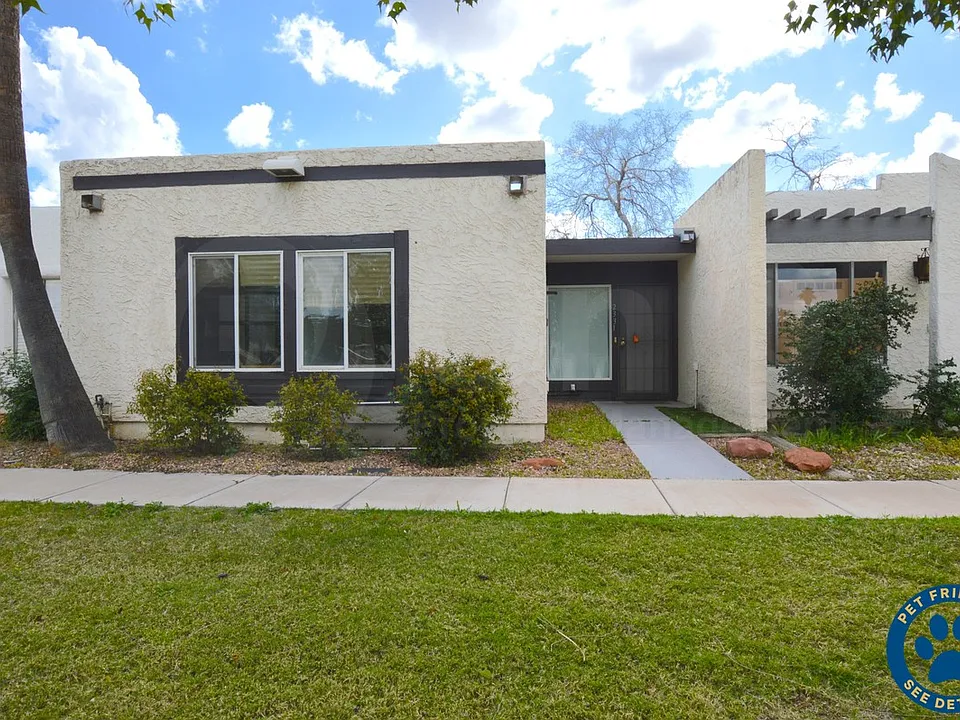 2331 W Carson Dr