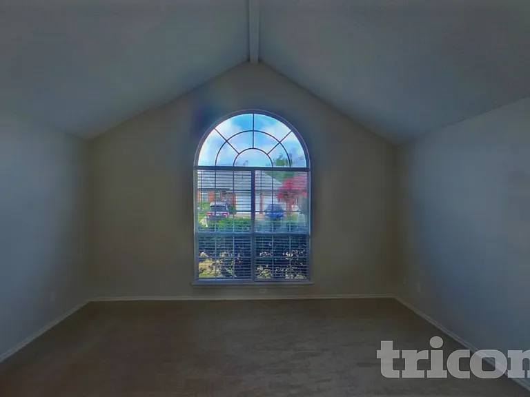 8021 Ashridge Rd — Photo 15