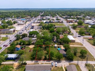 612 Lamar St, Luling, TX, 78648