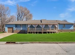 1129 S 124th Ave E, Tulsa, OK 74128