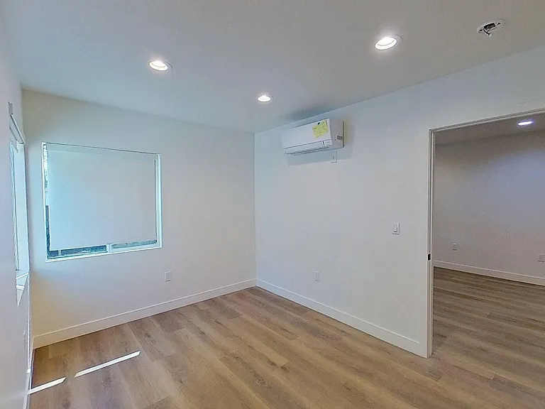 829 N Garfield St — Photo 30