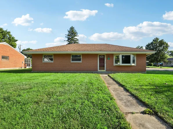 48 S Circle Dr, Germantown, OH 45327