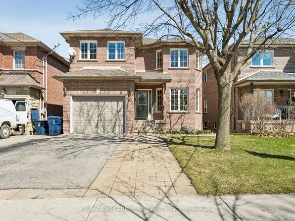 63 Wendell Ave, Toronto, ON M9N 3K8