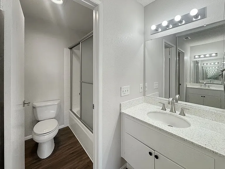10710 Aderman Ave #43 — Photo 8