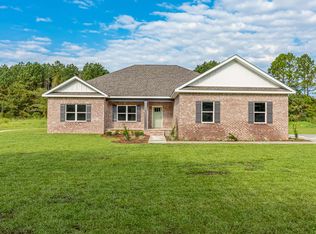 6174 Johnson Ln, Crestview, FL 32539