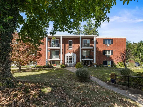 1810 National Road B1-203, Wheeling, WV 26003