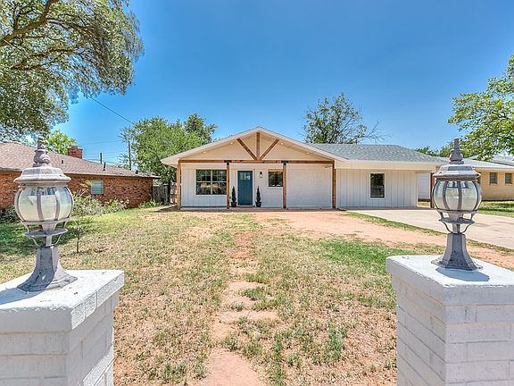 3rd image of 3351 Clark Dr