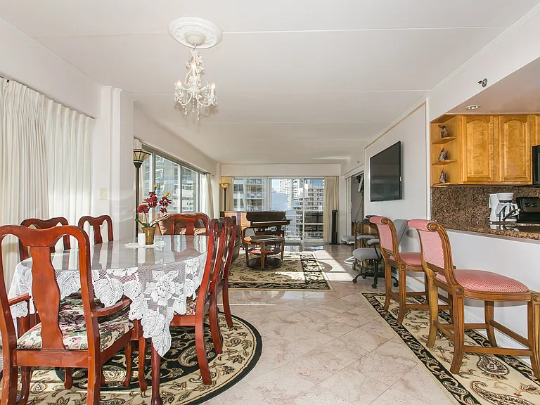 1777 Ala Moana Blvd #1010 — Photo 9