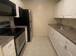 800 SW 131st Ave APT 311F, Hollywood, FL 33027