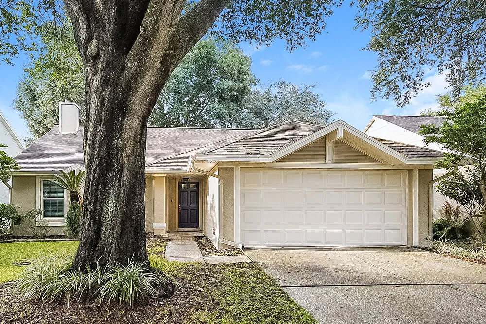 3 bed, 2.0 bath, 1473 sqft, $2,495 — Photo 1