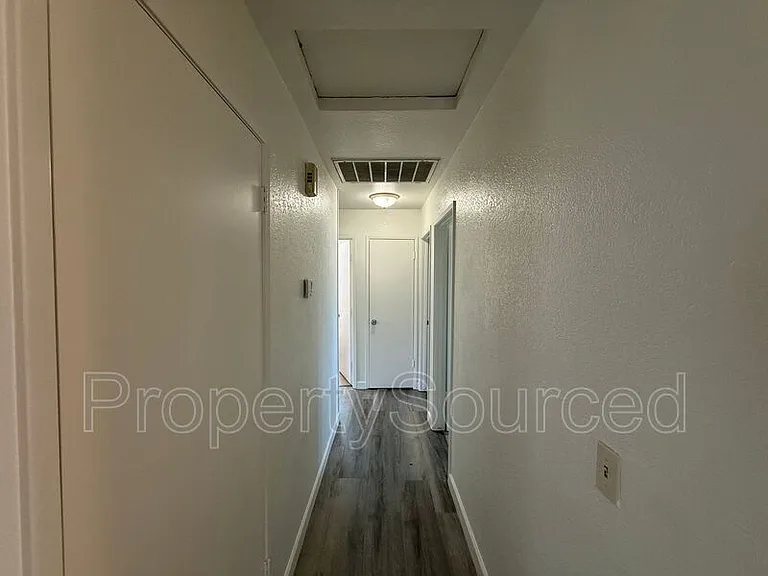 1462 Snyder St — Photo 12