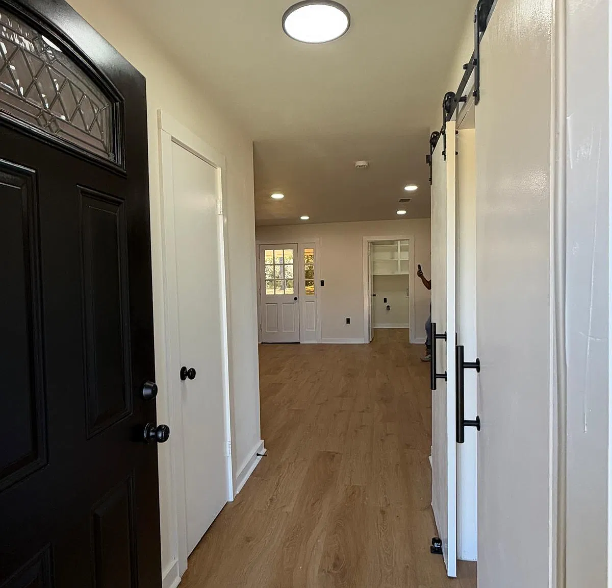3 bed, 1781 sqft, $2,500 — Photo 4