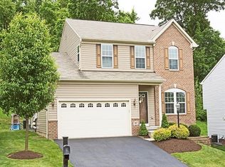 157 Broadstone Dr, Mars, PA 16046