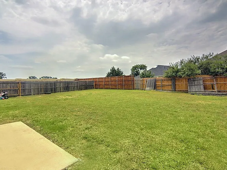 3708 Ocean Dr — Photo 34