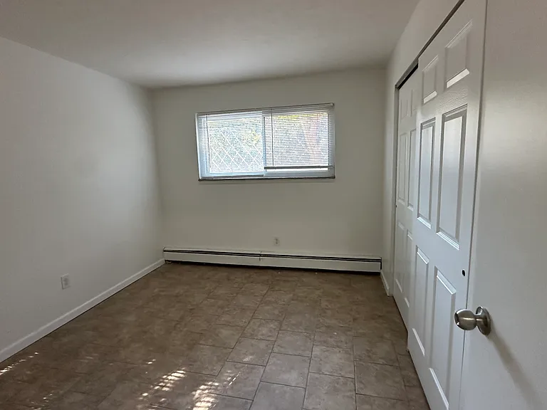 1303 Cove Ave #105 — Photo 2
