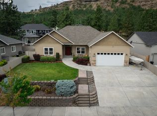 2410 W 14th St, The Dalles, OR