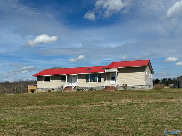 2090 County Road 1212, Vinemont, AL 35179