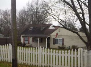 207 Roberts St, Niles, OH