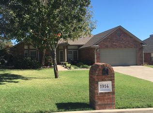 1914 Hampton Way, Ada, OK 74820