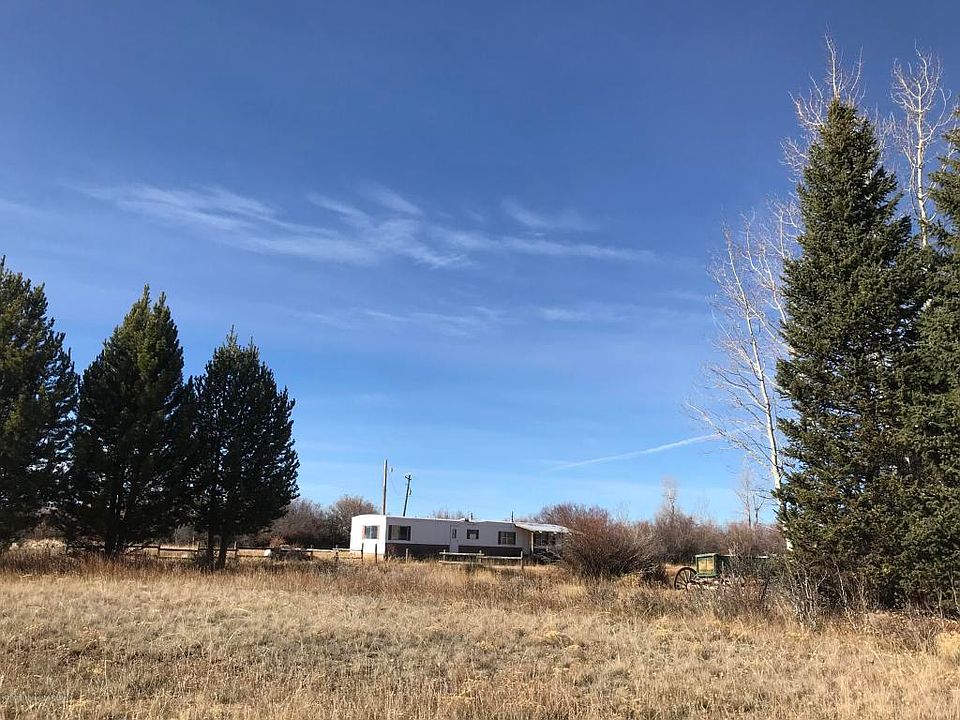 2nd image of 2 Pine Creek Dr