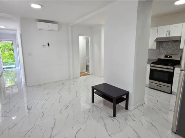 4557 149th St Floor 1, Flushing, NY 11355