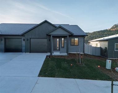 132 Peaks View Loop, Kalispell, MT, 59901