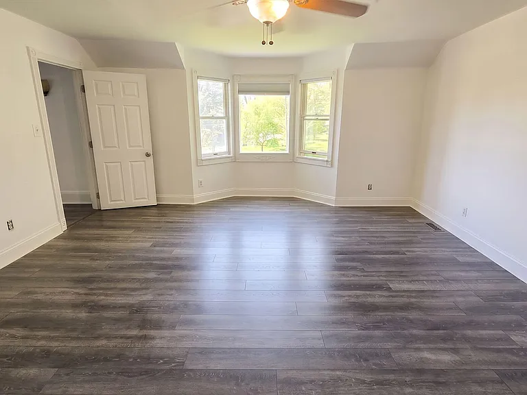 7351 Marsh Rd — Photo 11
