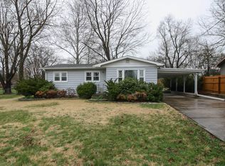 3420 S Elmview Ave, Springfield, MO 65804